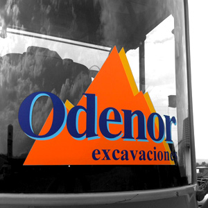 Excavadora Odenor